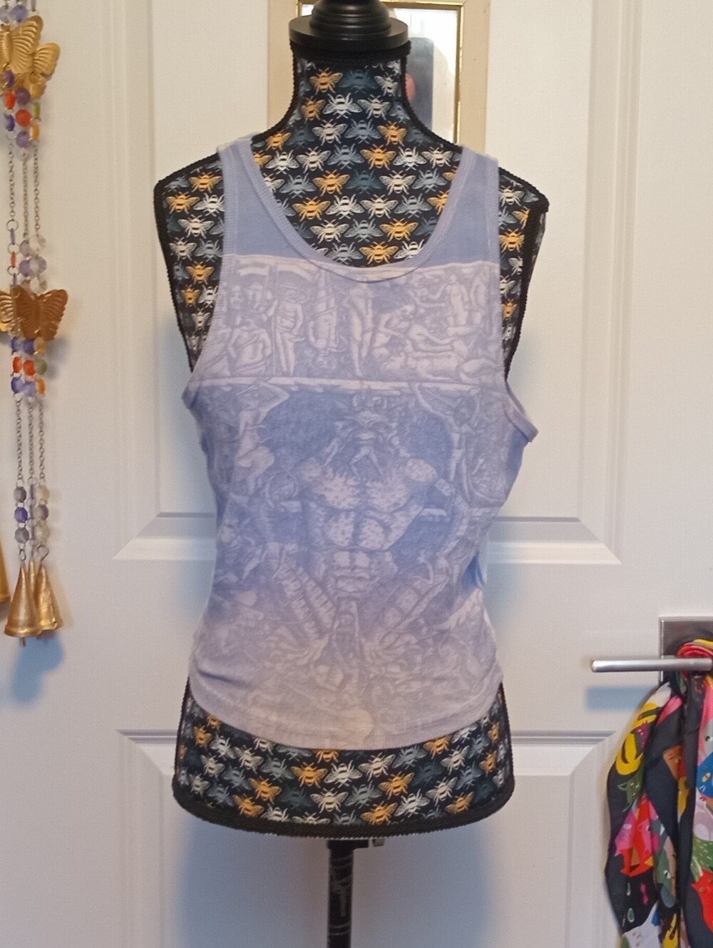 Azyrum blue and white top